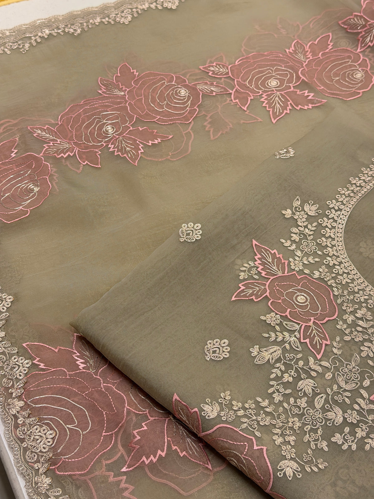 Noor-e-Gulnaar Organza Luxury Formals