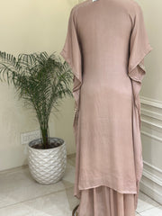 Noor-e-Afreen Chinon Kaftan Set ✨