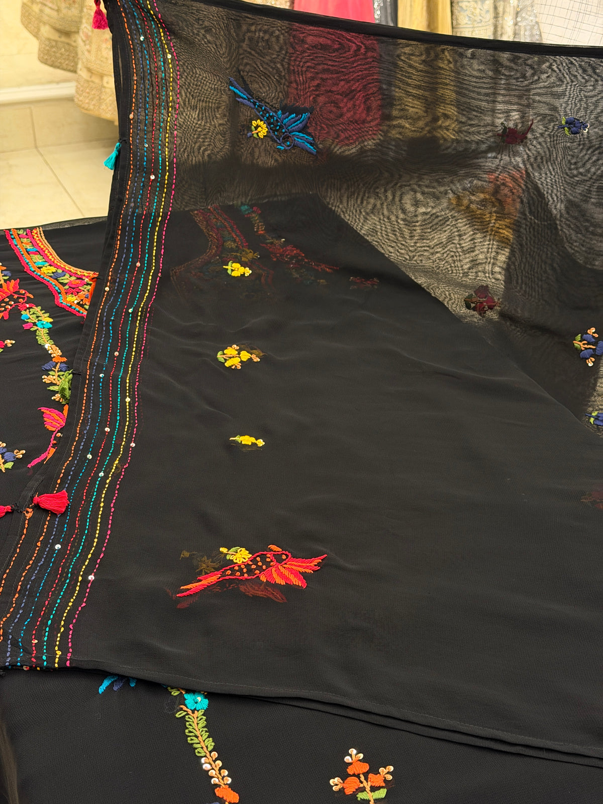 SIYAH KANTHA