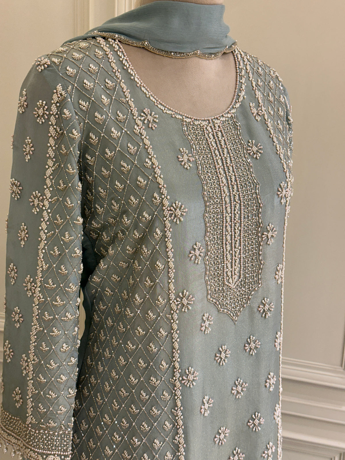 Noor-e-Lavanya Chinon Gharara Set