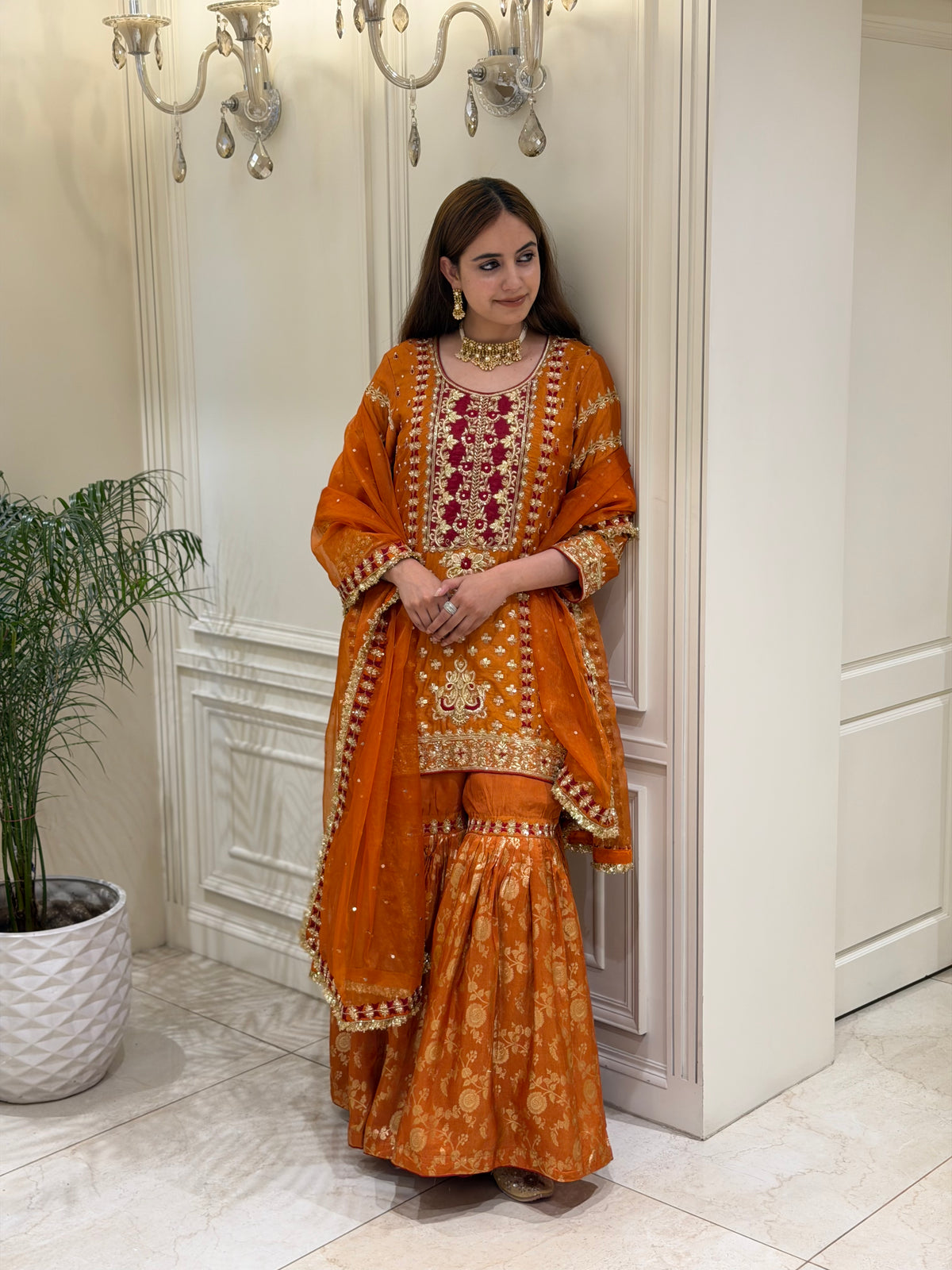 Noor-e-Zarmina Brocade Farshi Gharara Set
