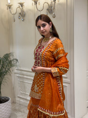 Noor-e-Zarmina Brocade Farshi Gharara Set