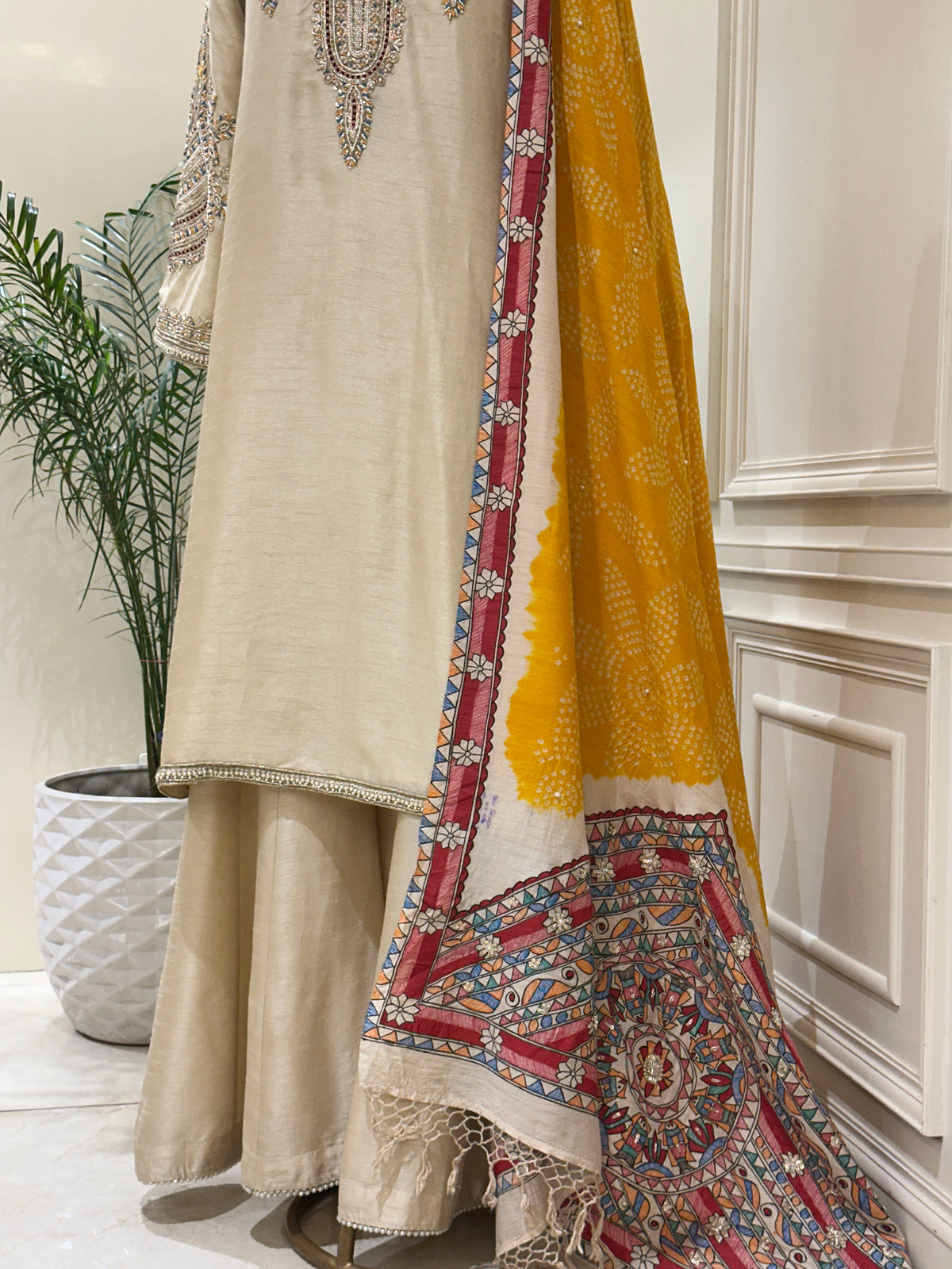 Noor-e-Zarmina Raw Silk Sharara Set