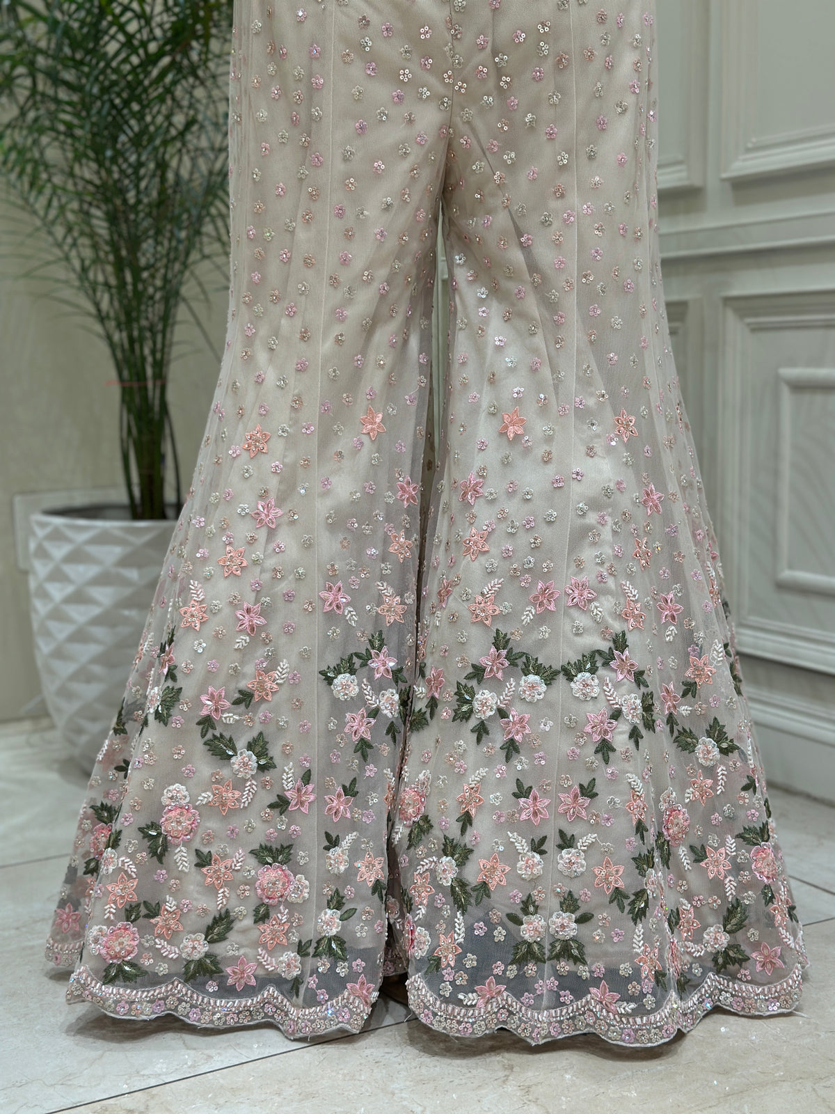Noor-e-Gulrukh Net Sharara Set