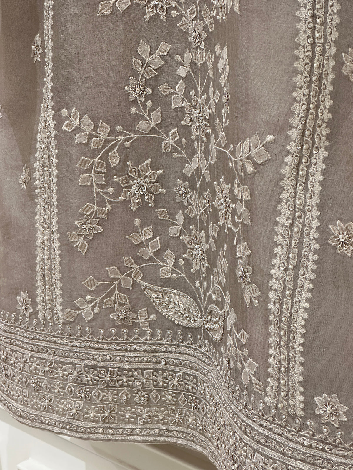 Noor-e-Safiya Organza Luxury Suit Set