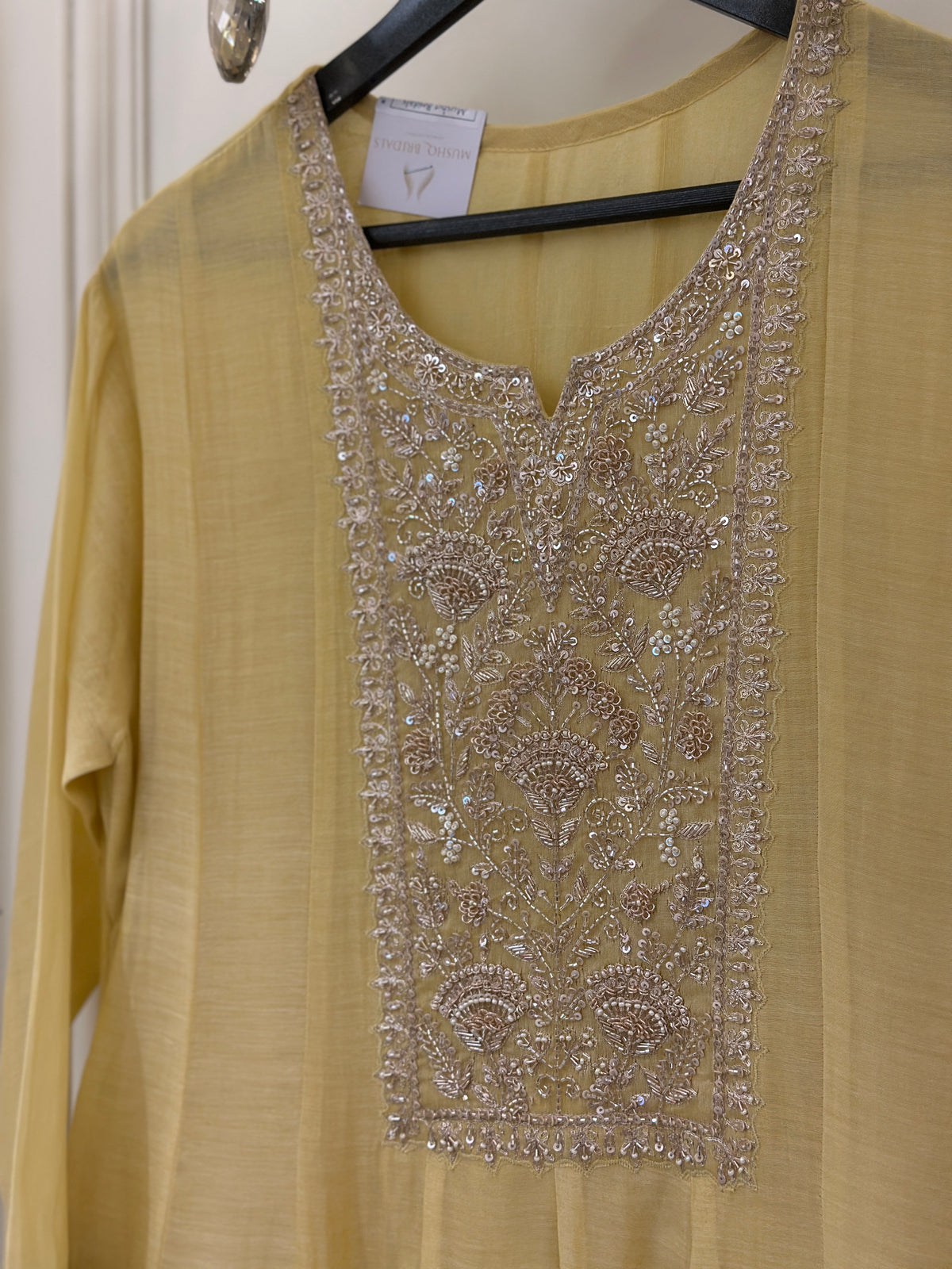 Noor-e-Mull Luxury Suit Set
