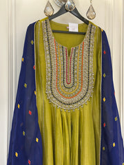 Noor-e-Tissue Embellished Suit Set