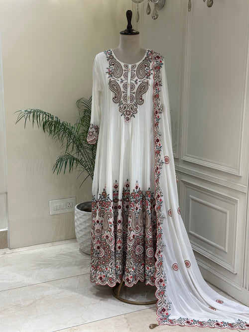 Hand-Embellished Chinon Anarkali Set