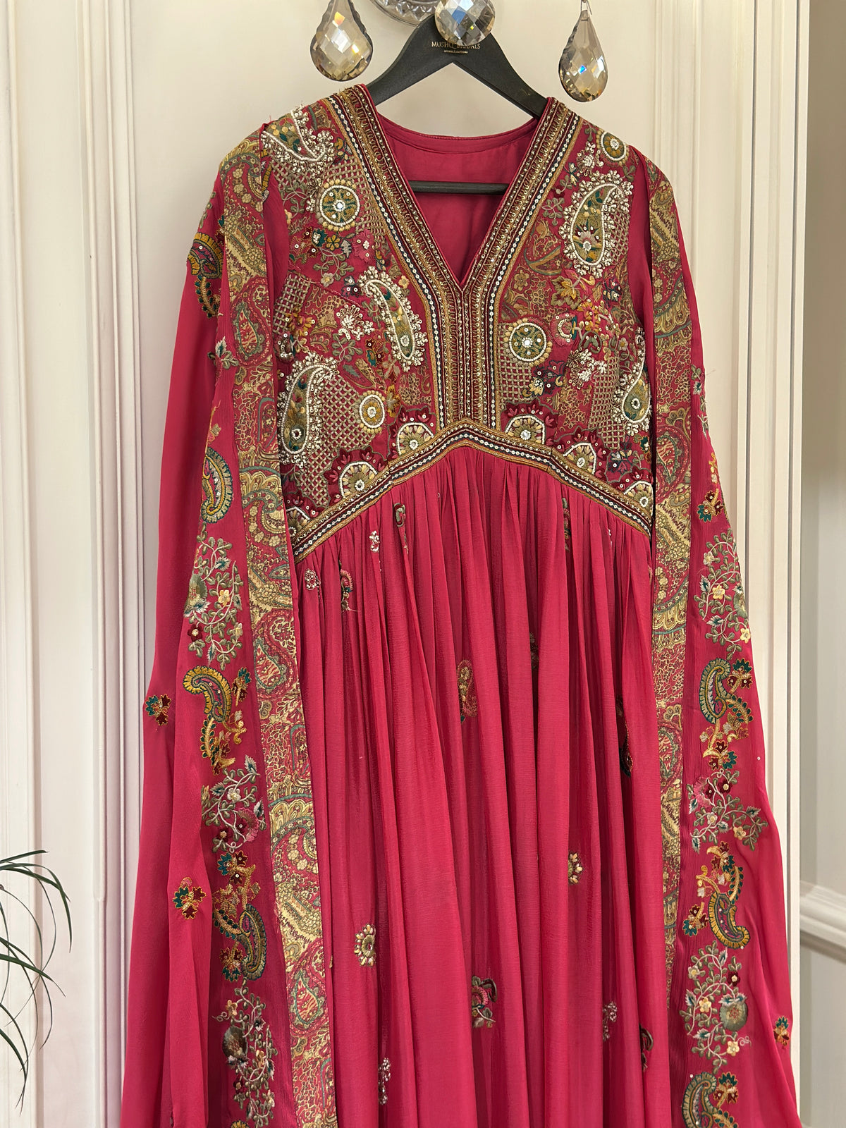 Hand-Embellished Chinon Anarkali Set