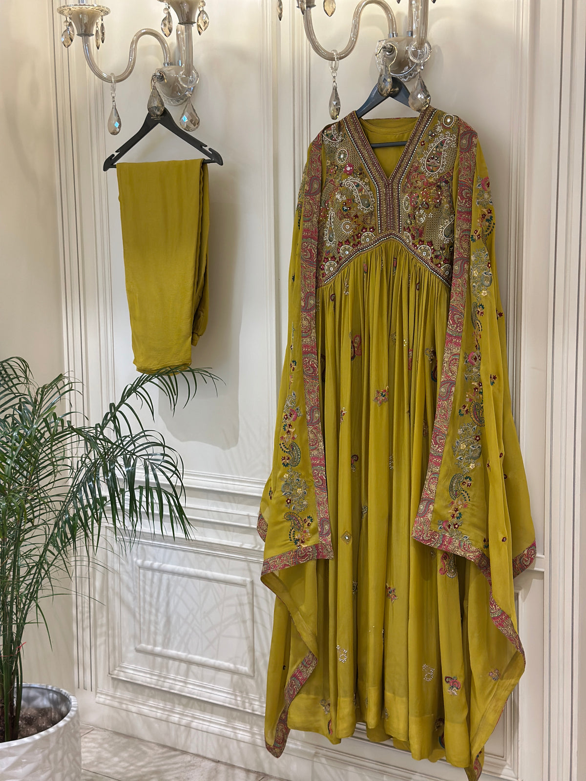 Hand-Embellished Chinon Anarkali Set