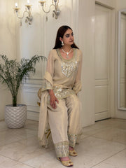 Noor-e-Aaina Farshi Shalwar Set