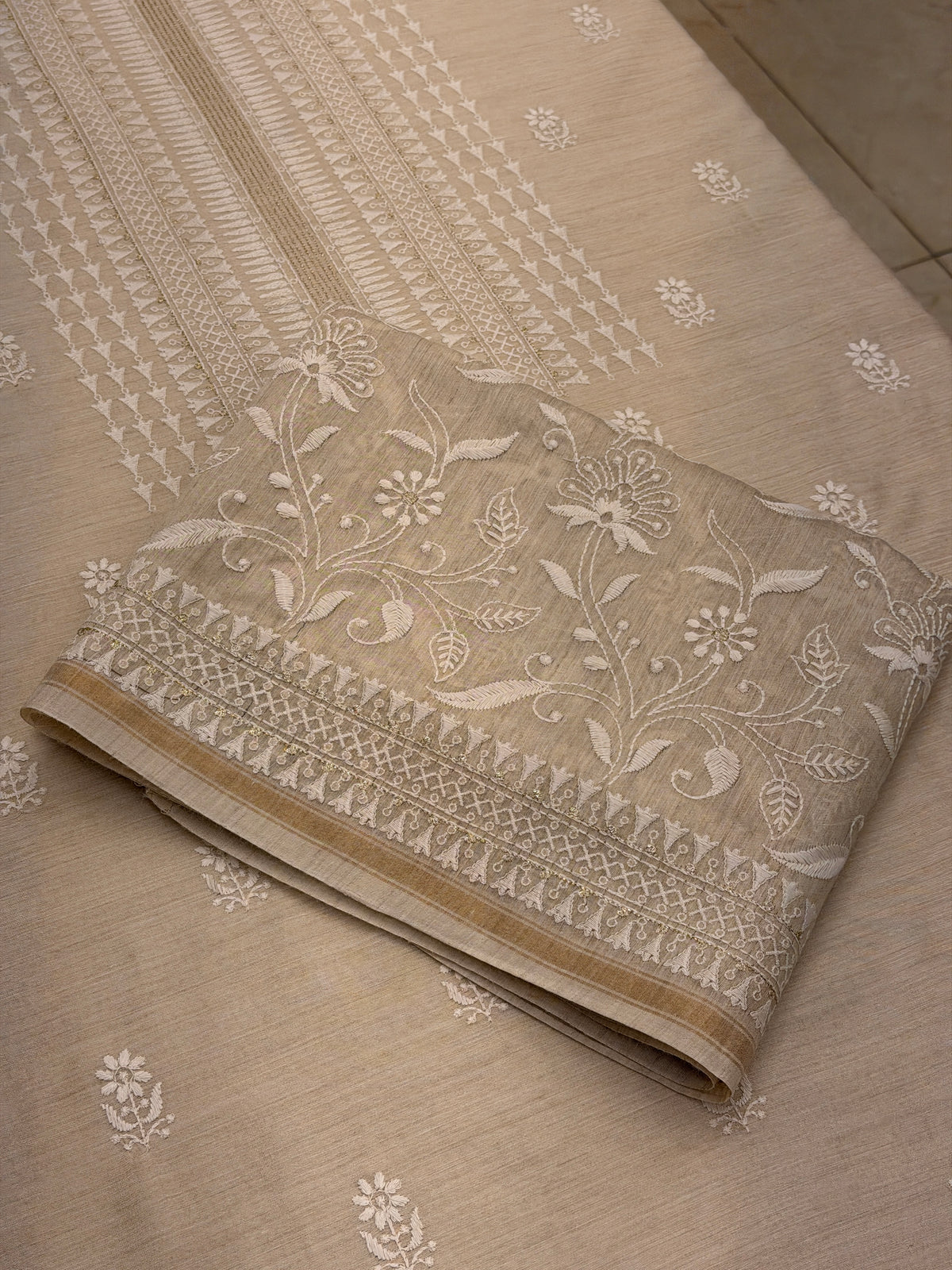 Noor-e-Ivory