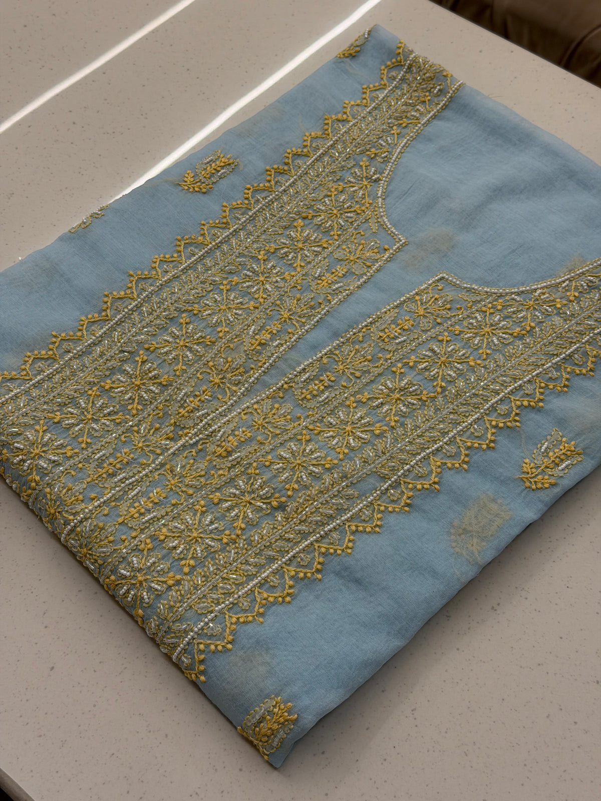 Meher-e-Mushq Pure Mull Chikankari Suit