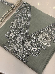 Noor-e-Gulbahar Luxury Mull Suit Set