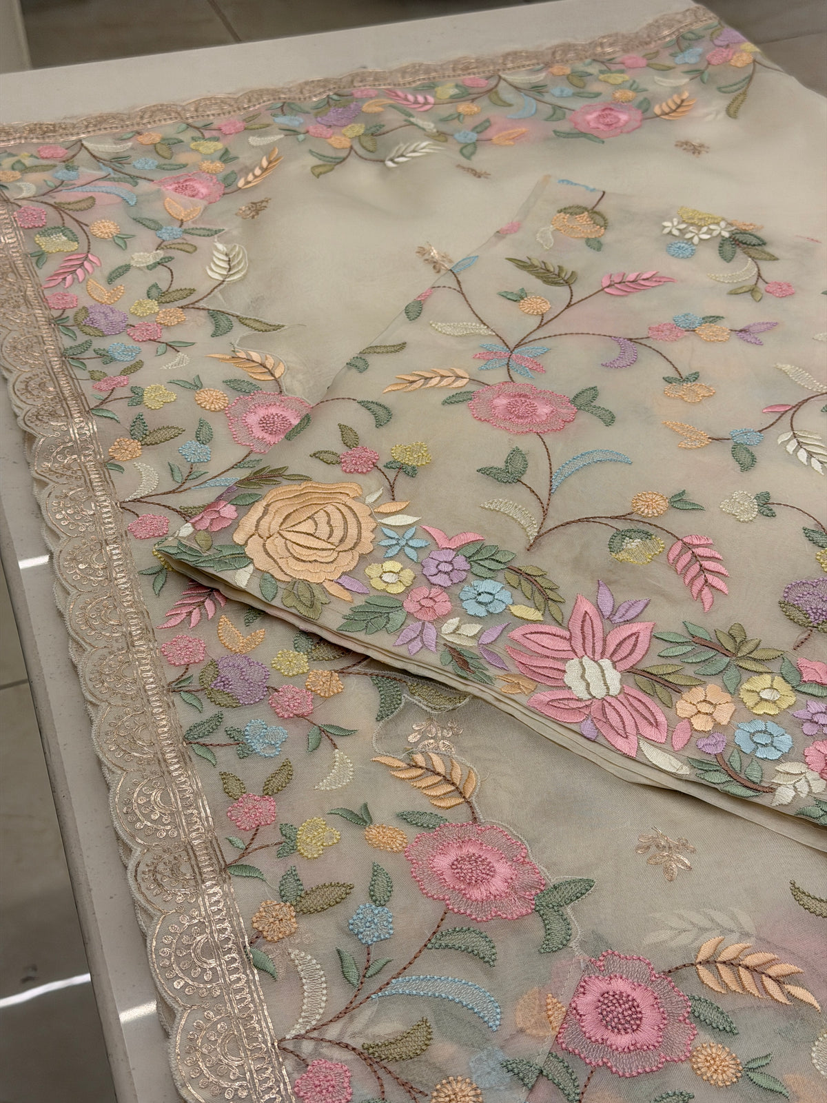 Rosé Meadow – Multicolour Floral Embroidered Suit