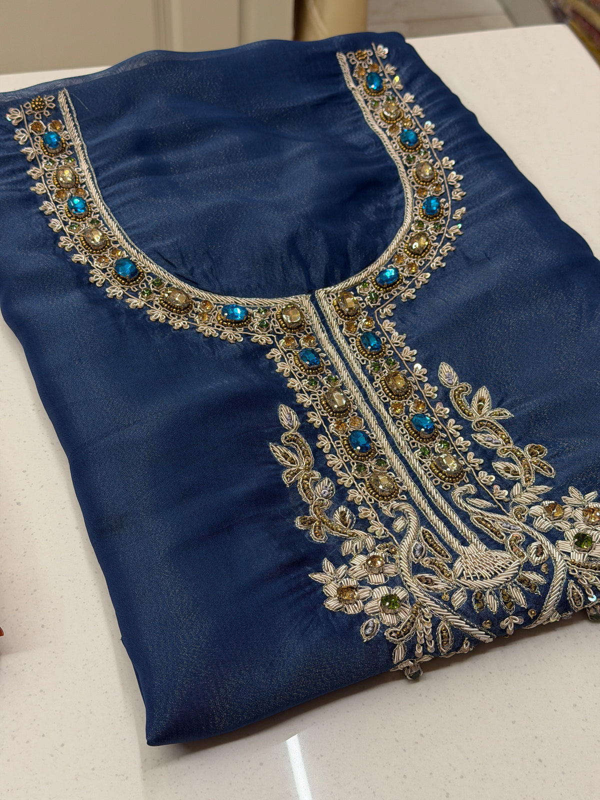 Noor-e-Zareen Luxury Suit Set