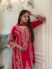 Noor-e-Gulrukh Chinon Suit Set