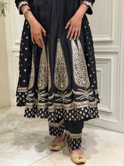 Noor-e-Zarmina Cotton Silk Suit Set